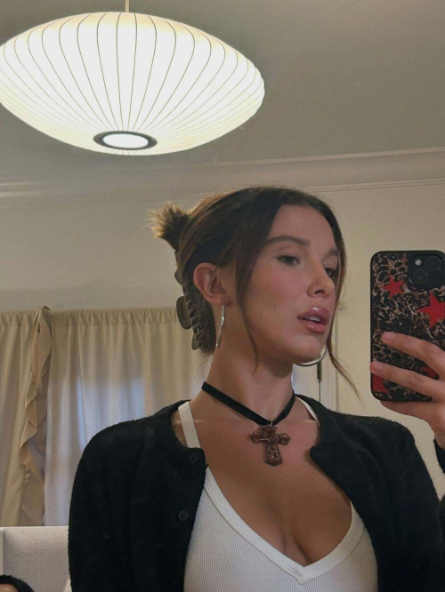 Millie Bobby Brown shines in Instagram photos, September 2025 2