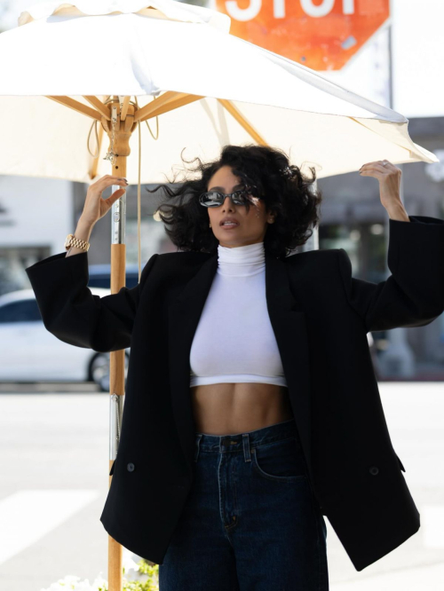 Nazanin Mandi Instagram Photos, September 2025 10