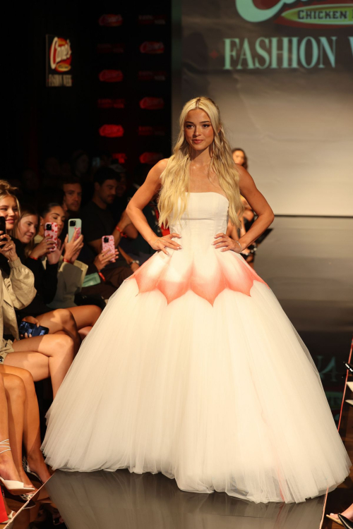 Olivia Dunne at Raising Cane’s Fashion Show, Sep 2025 1