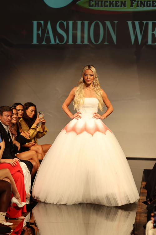 Olivia Dunne at Raising Cane’s Fashion Show, Sep 2025 3