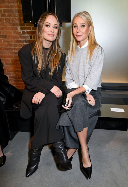 Olivia Wilde at Michael Kors Fashion Show, Sep 2025 3
