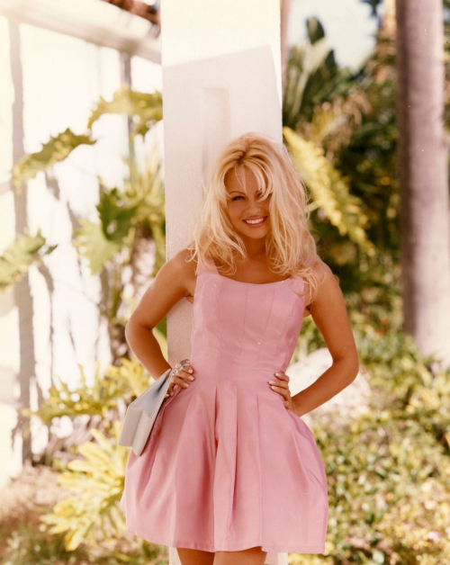 Pamela Anderson Photoshoot, 1995 25