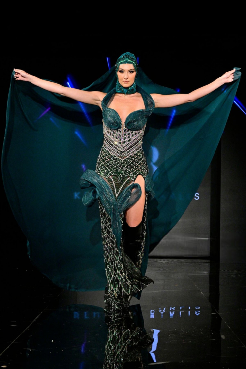 Rachel Pizzolato walks Art Hearts Fashion Show at NYFW 2025 6