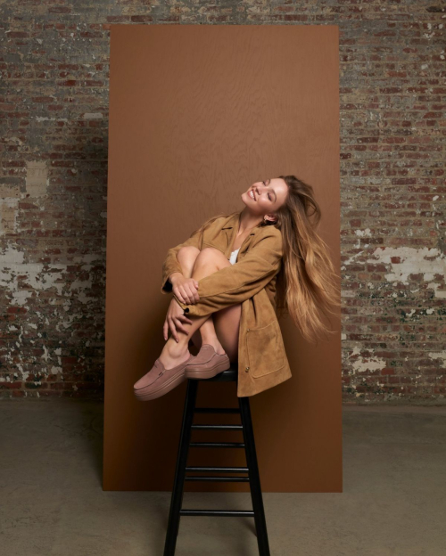 Sydney Sweeney for HeyDude campaign, September 2025 2