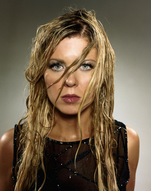 Tara Reid glamorous photoshoot, 2000 4