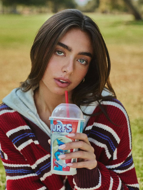Taylor Nunez at a photoshoot, August 2025 3
