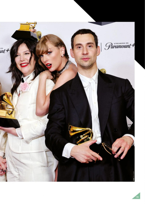 Taylor Swift The Fanbook 9th Edition, September 2025 27