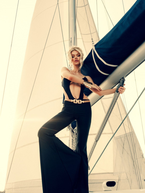 Viktoria Apanasenko Photoshoot, Sep 2025 3