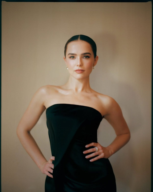 Zoey Deutch stunning photoshoot, September 2025 4