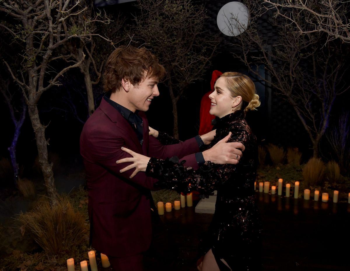 Kiernan Shipka at Chilling Adventures of Sabrina Premiere Party in Hollywood 2018/10/19 1 Kiernan Shipka at Chilling Adventures of Sabrina Premiere Party in Hollywood 2018/10/19 1